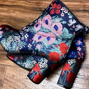 Attention Milan Blue Floral Embroidered Ankle Boots Block Heel Booties Size 9